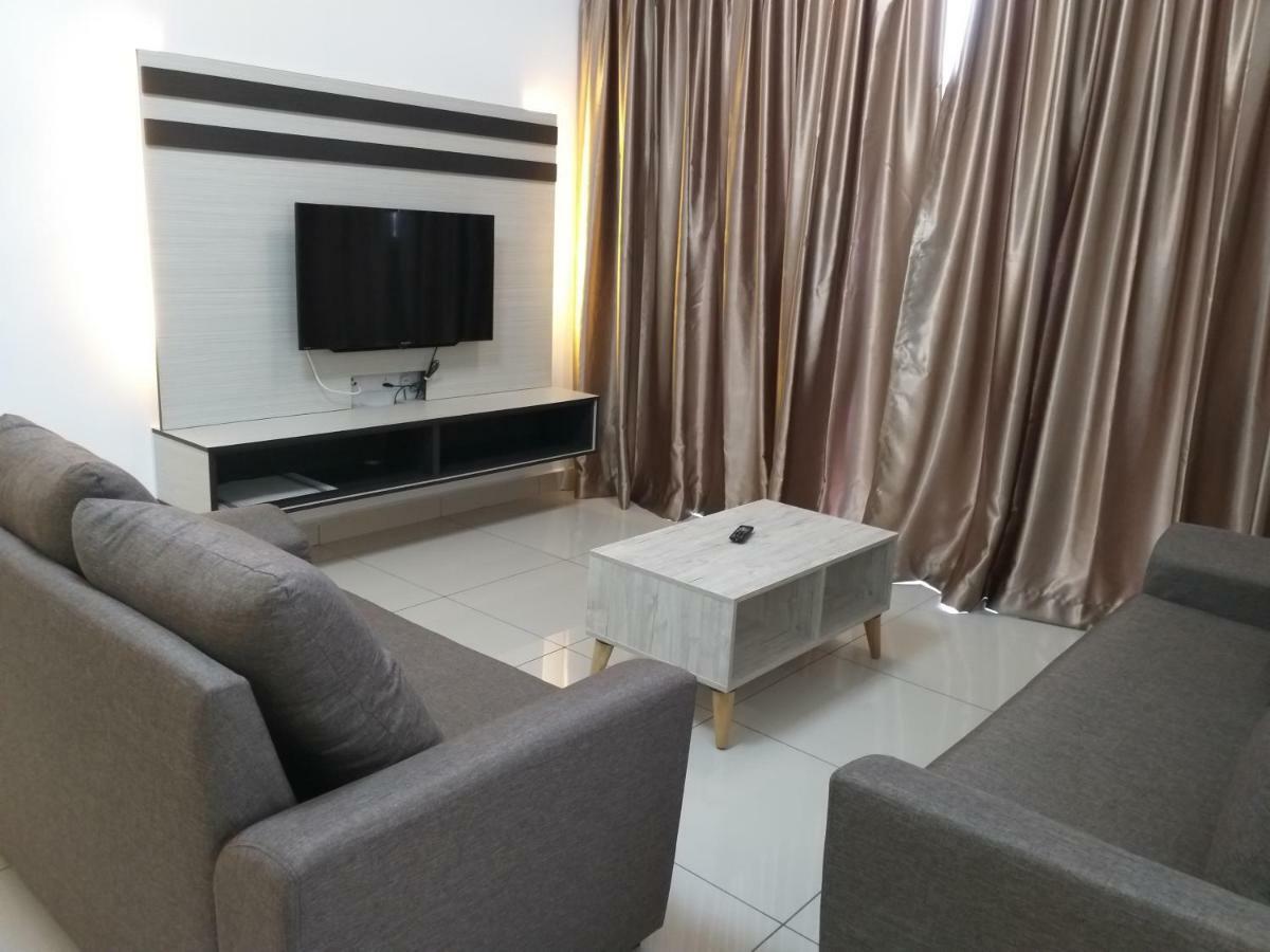 Aliff Avenue 2 Bedroom Homestay ยะโฮร์บาห์รู ภายนอก รูปภาพ